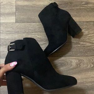 Chunky Heel Almond Toe Ankle Bootie